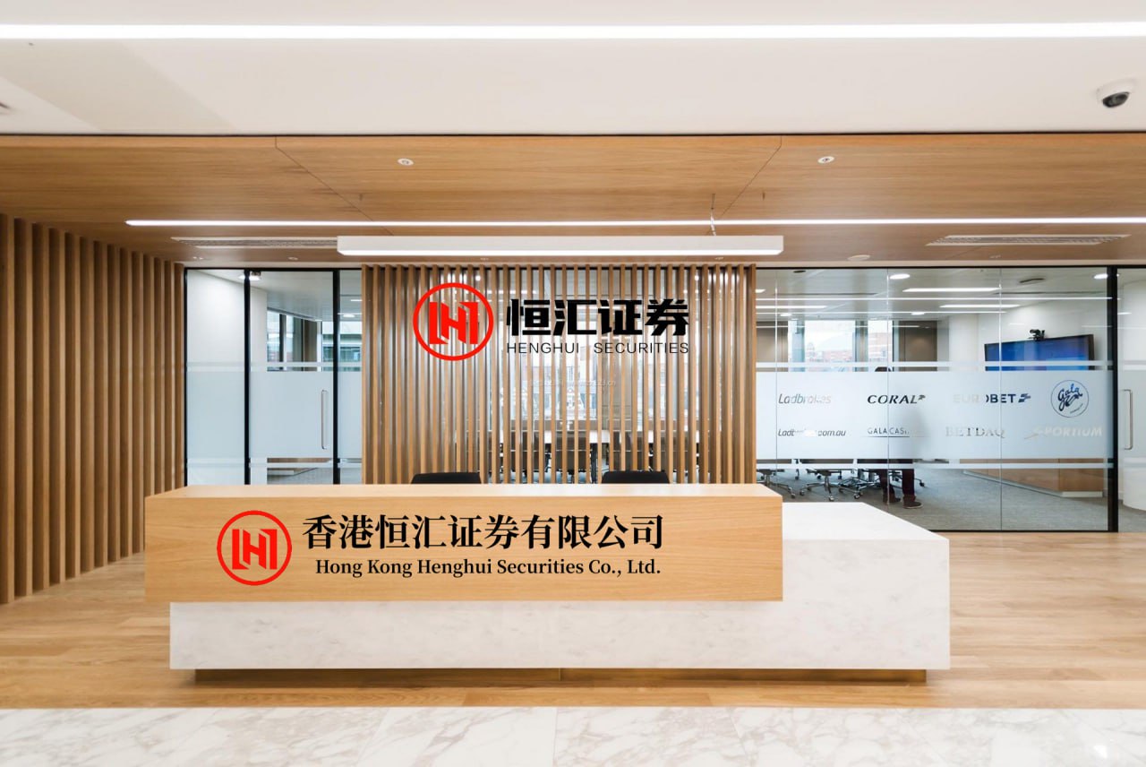 配资知识网平台 颤抖不是最可怕的...帕金森病友出现这些变化，家人要当心了！